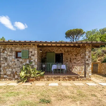 Villino La Tenuta Where The Sea Meets The Land - Goelba * Porto Azzurro