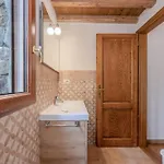La Tenuta Where The Sea Meets The Land - Goelba بيت للعطل *