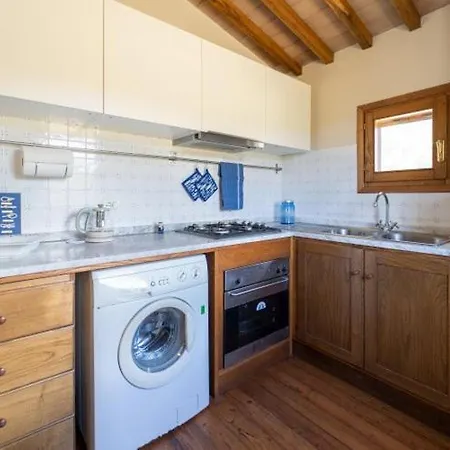 La Tenuta Where The Sea Meets The Land - Goelba Porto Azzurro