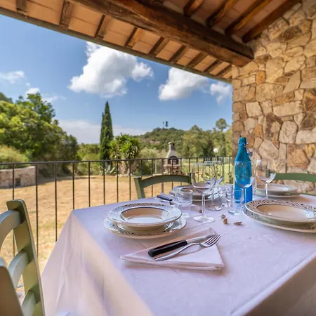 La Tenuta Where The Sea Meets The Land - Goelba Feriehus Porto Azzurro