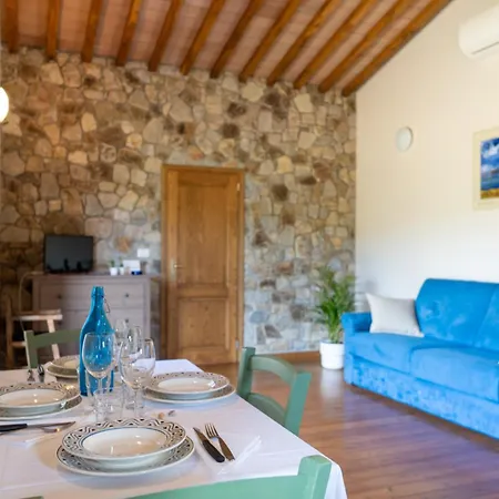 Villino La Tenuta Where The Sea Meets The Land - Goelba * Porto Azzurro