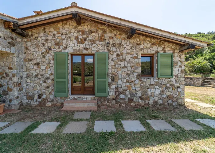 La Tenuta Where The Sea Meets The Land - Goelba *