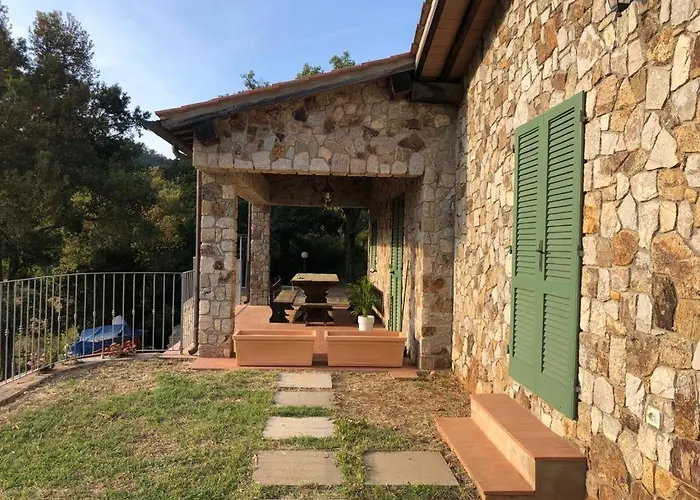 La Tenuta Where The Sea Meets The Land - Goelba *