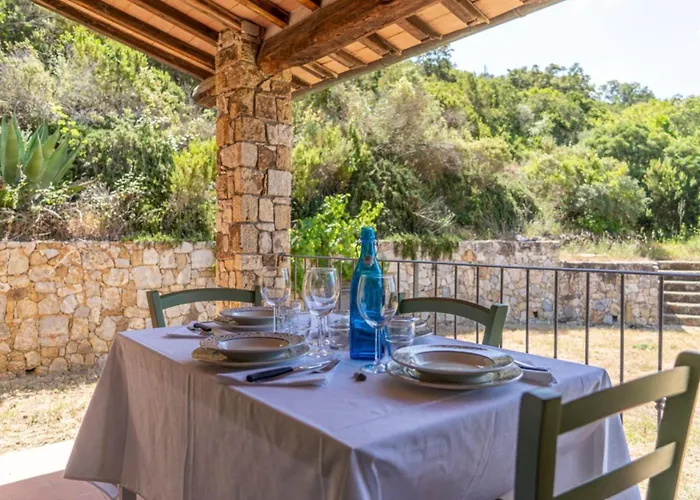 La Tenuta Where The Sea Meets The Land - Goelba Дом отдыха *